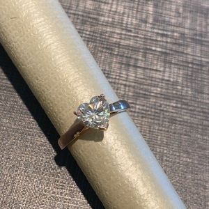 14k gold heart solitaire ring